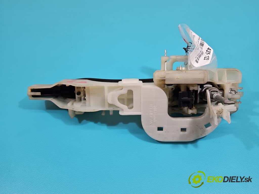 Hyundai I40 1.7 crdi 141 hp manual 104 kW 1685 cm3 5- klika přední levé  (Kliky vnější)