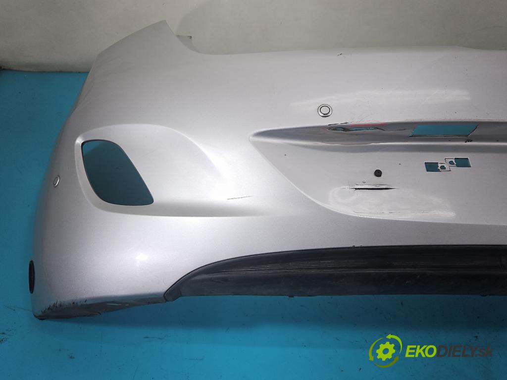 Hyundai I30 II 2012-2016 1.4 16V 100 hp manual 73,2 kW 1396 cm3 5- nárazník zadní  (Ostatné)