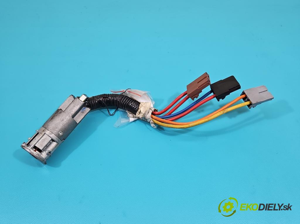 Citroen Jumpy 1994-2006 2.0 hdi 94 HP manual 69 kW 1997 cm3 5- Spínačka  (Spínacia skrinka)