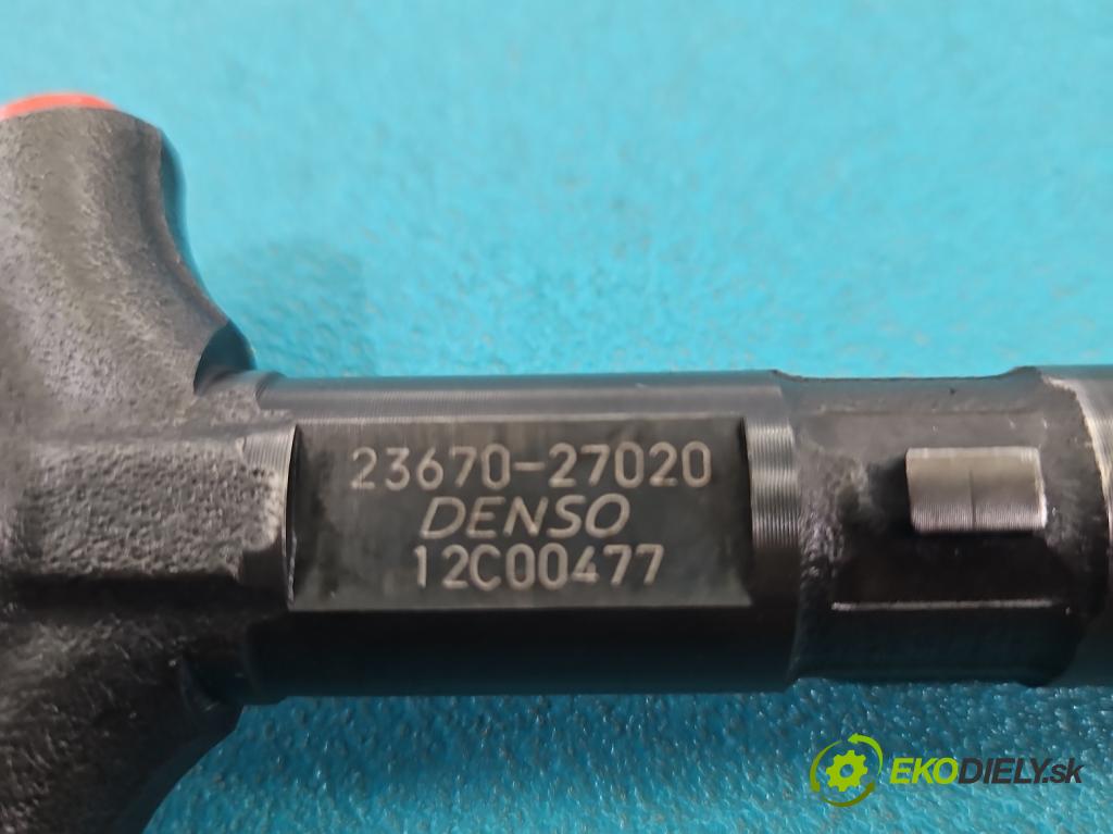 Toyota Corolla Verso I 2001-2004 2.0 D4D 90 HP manual 66 kW 1995 cm3 5- vstrek 23670-27020 (Vstrekovač paliva)