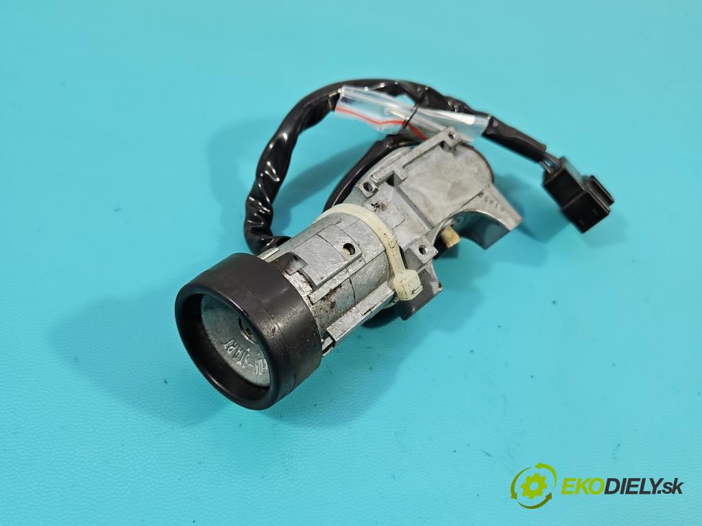 Subaru Impreza I GC 1993-2000 2.0 boxer 116 HP manual 85 kW 1994 cm3 5- Spínačka  (Spínacia skrinka)