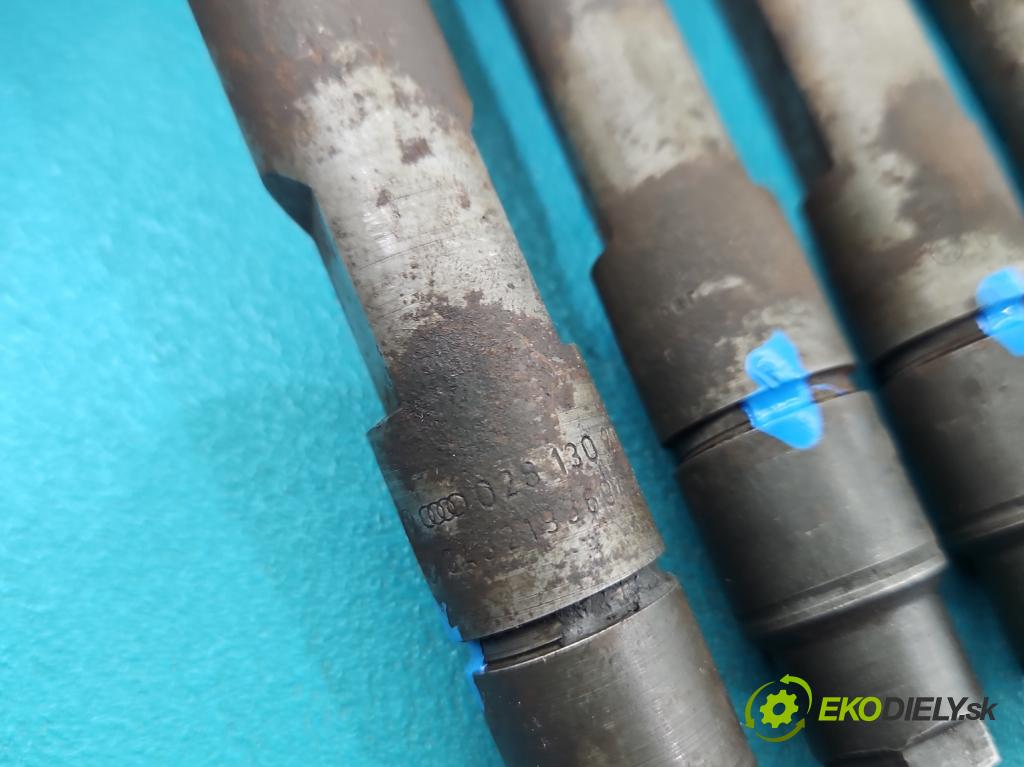 Seat Leon I 1999-2005 1.9 tdi 90 HP manual 66 kW 1896 cm3 5- vstrek 028130202Q (Vstrekovač paliva)