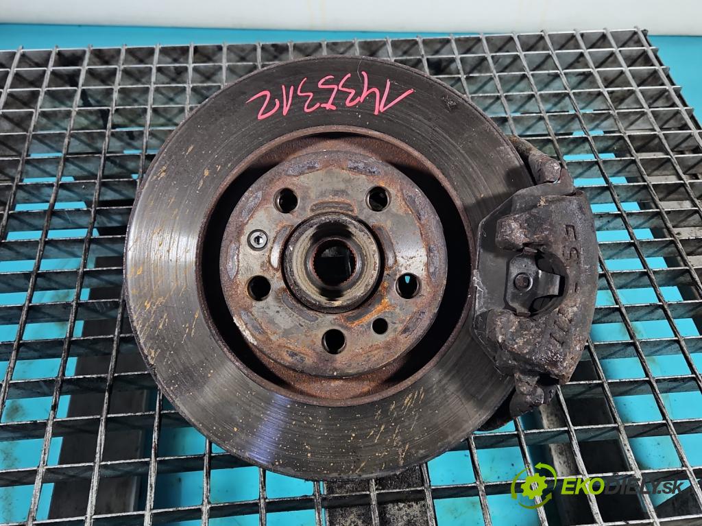 Seat Leon I 1999-2005 1.9 tdi 90 HP manual 66 kW 1896 cm3 5- náboj pravé  (Náboj)