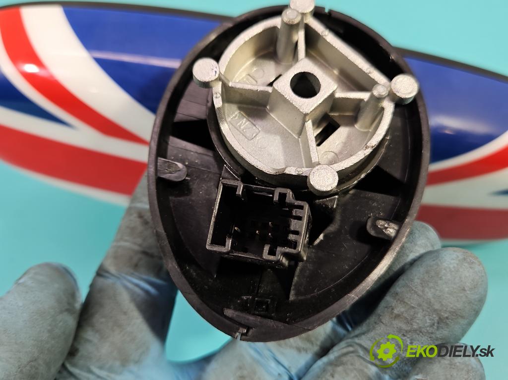 Mini One II 2006-2013 1.4 16V 95 hp manual 70 kW 1397 cm3 3- zpětné zrcátko vnitřní (Světla vnitřní)