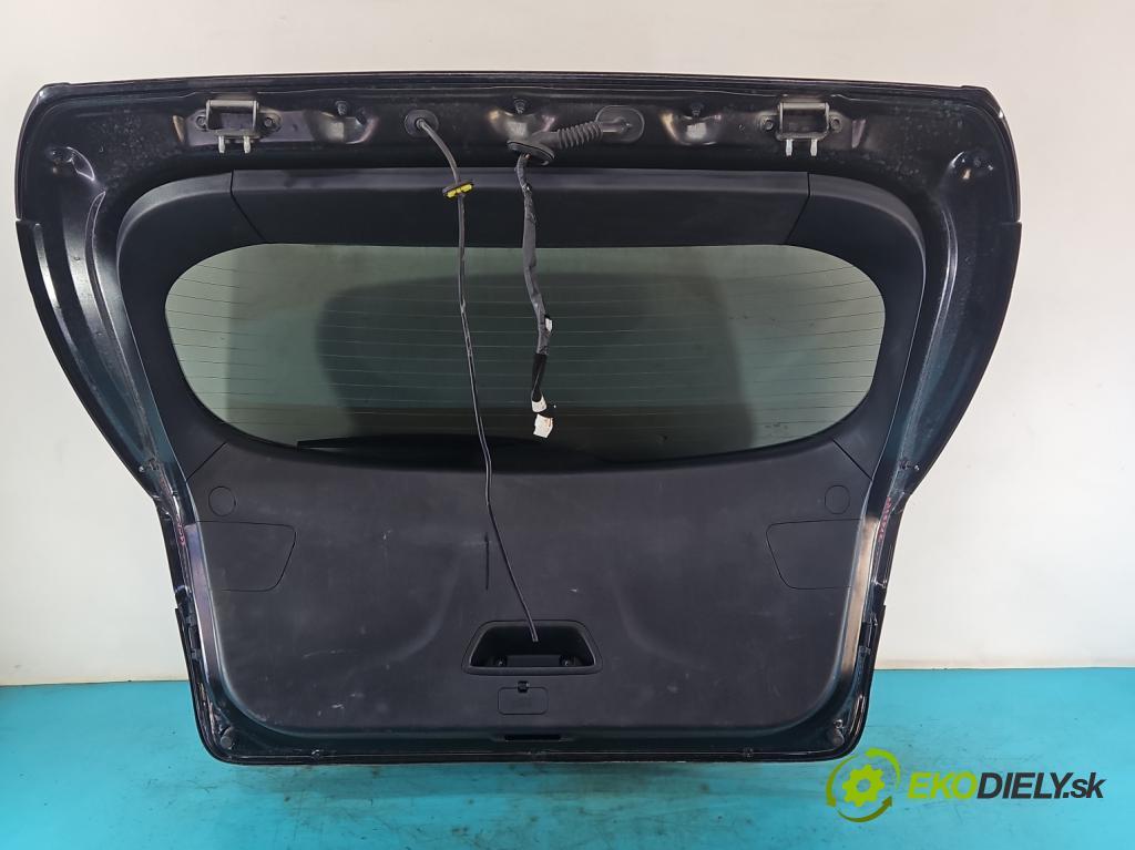 Hyundai I40 1.7 crdi 141 hp manual 104 kW 1685 cm3 5- zadní kufrové dveře  (Zadní kapoty)