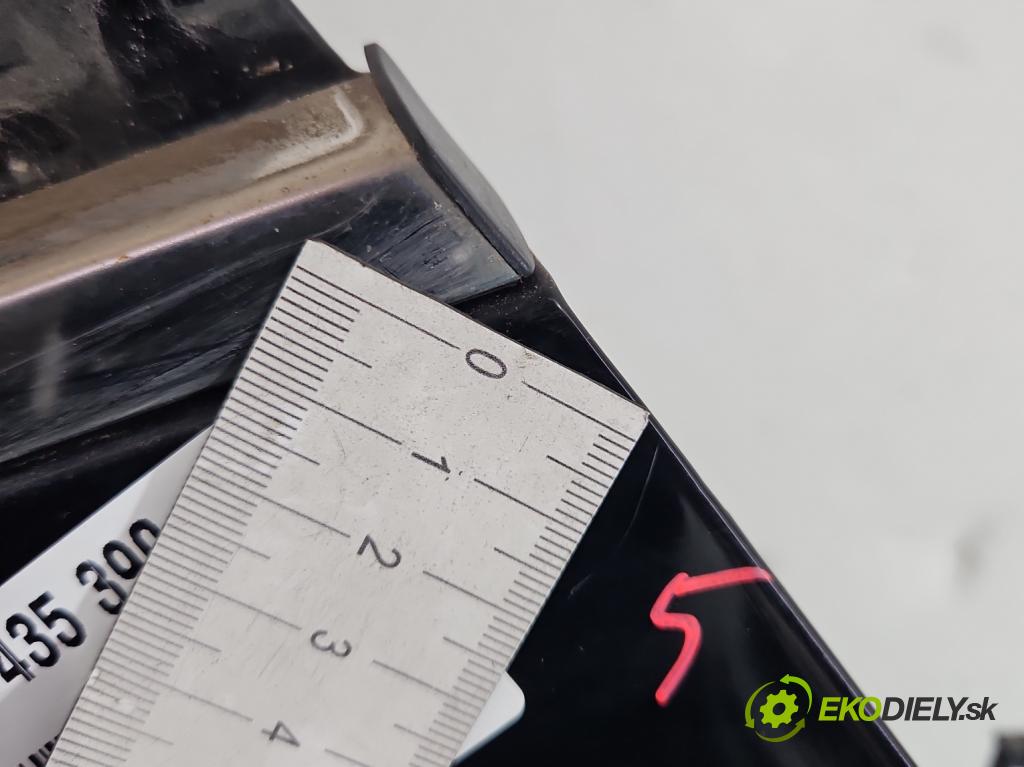 Hyundai I40 1.7 crdi 141 HP manual 104 kW 1685 cm3 5- dvere predné pravé  (Kľučka dverí ostatné)