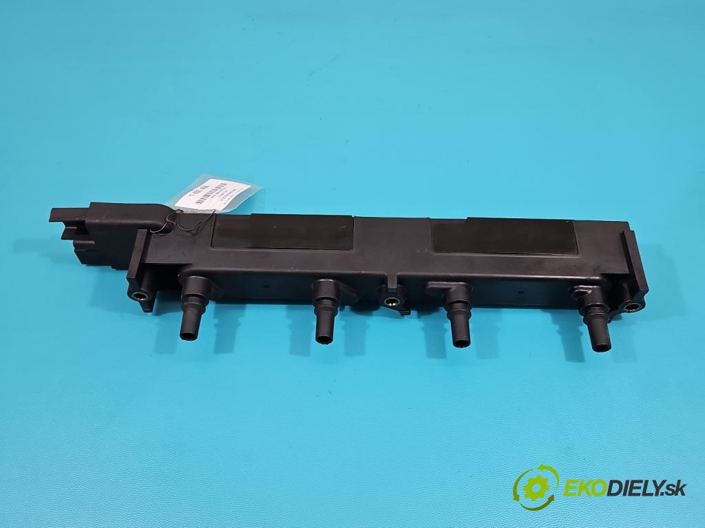 Peugeot 307 2.0 16V 136 HP manual 100 kW 1997 cm3 5- cievka zapaľovacia  (Zapaľovacia cievka)