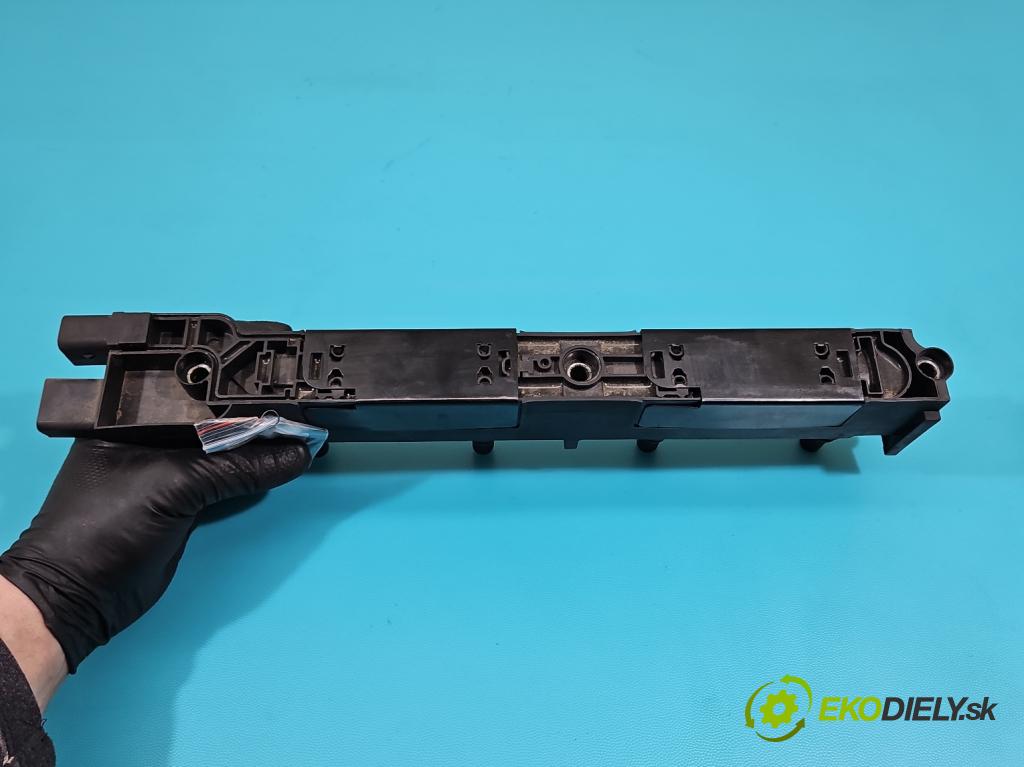 Peugeot 307 2.0 16V 136 HP manual 100 kW 1997 cm3 5- cievka zapaľovacia  (Zapaľovacia cievka)