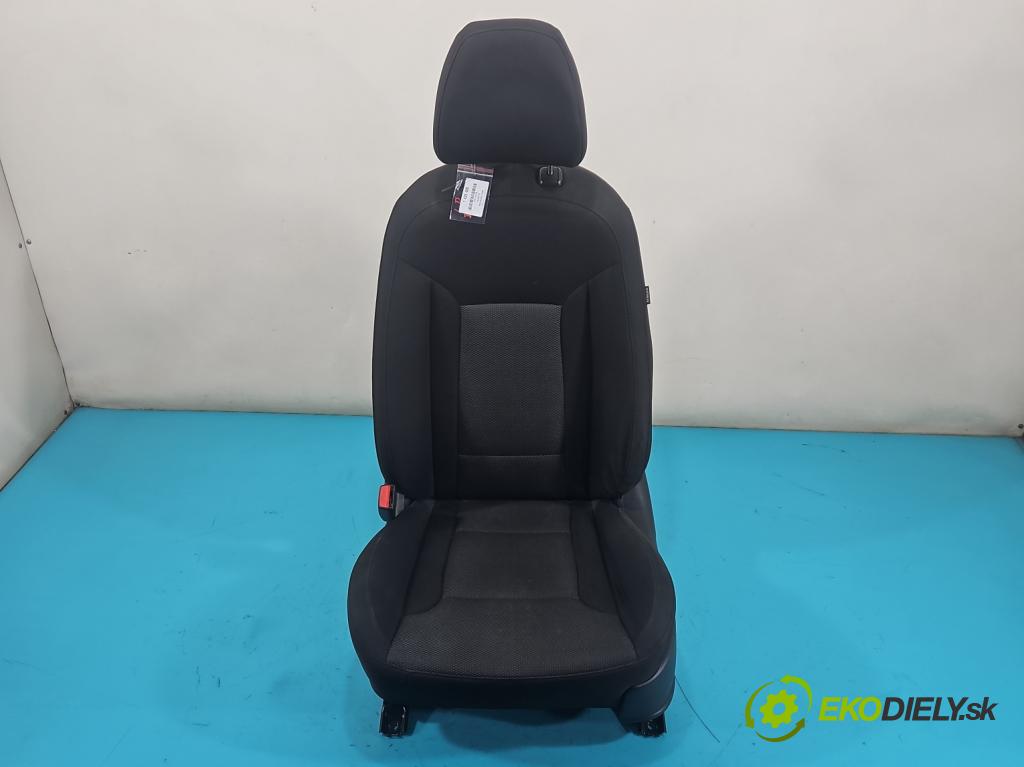 Hyundai I40 1.7 crdi 141 HP manual 104 kW 1685 cm3 5- Sedačka ľavý  (Sedačka, sedadlo)