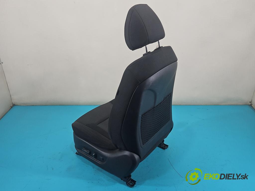 Hyundai I40 1.7 crdi 141 HP manual 104 kW 1685 cm3 5- Sedačka ľavý  (Sedačka, sedadlo)