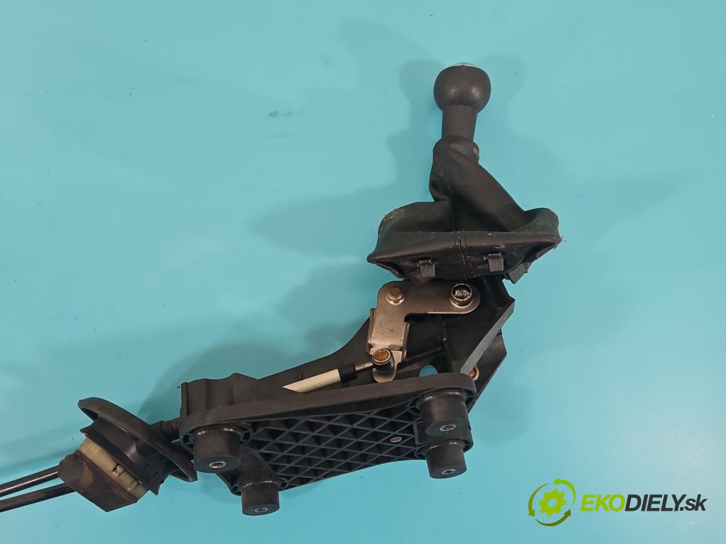 Peugeot 307 2.0 16V 136 HP manual 100 kW 1997 cm3 5- Páka: Změny: stupeň,rýchlosť 9650994580 (Rýchlostná páka (kulisa))