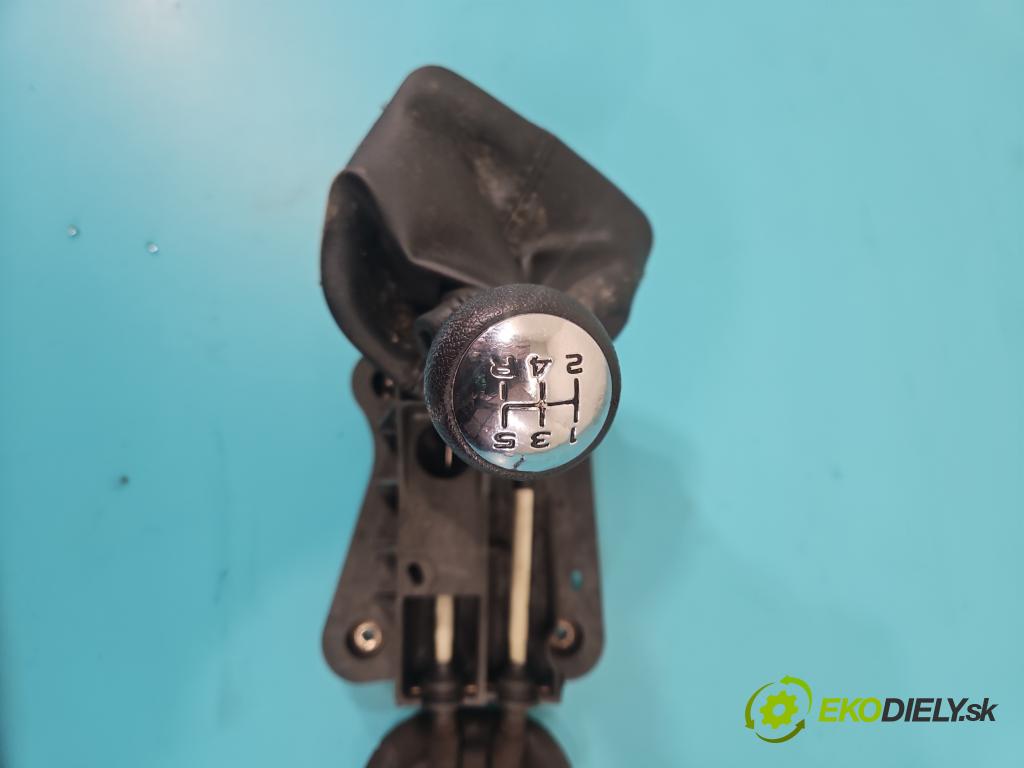 Peugeot 307 2.0 16V 136 HP manual 100 kW 1997 cm3 5- Páka: Změny: stupeň,rýchlosť 9650994580 (Rýchlostná páka (kulisa))