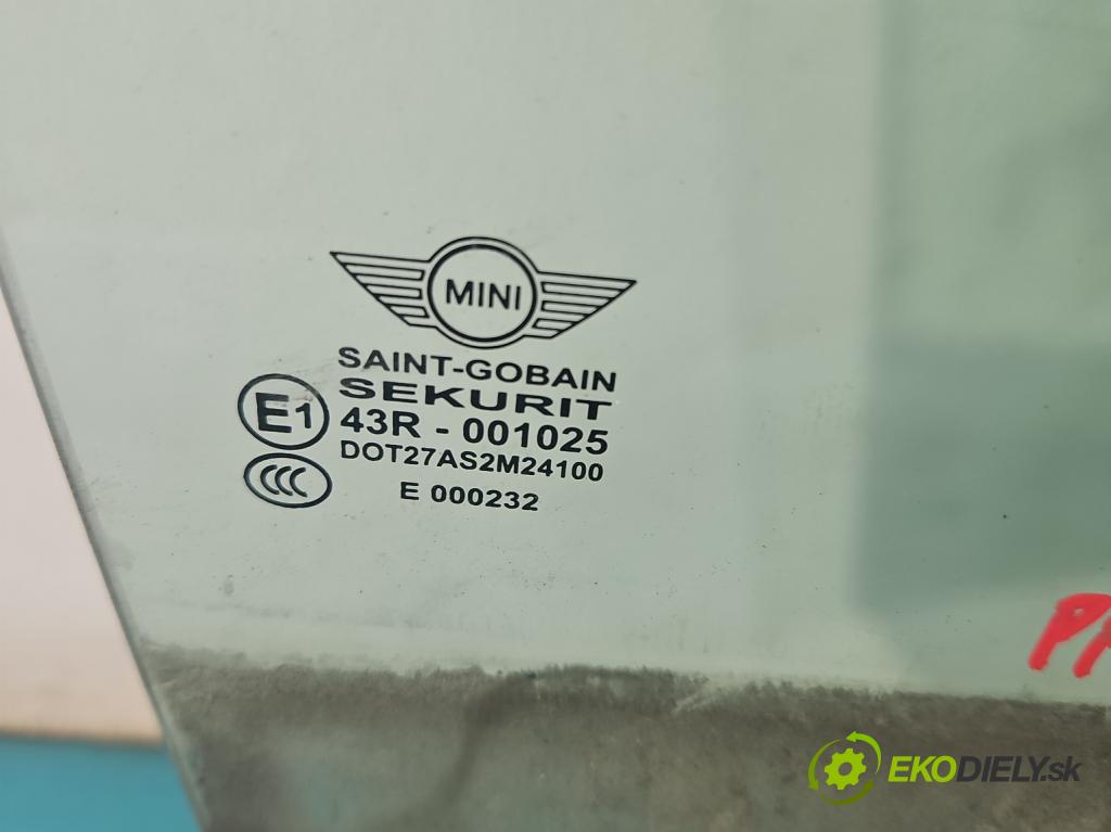 Mini One II 2006-2013 1.4 16V 95 hp manual 70 kW 1397 cm3 3- sklo dveře přední pravé