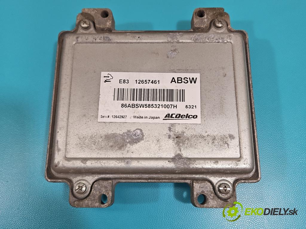 Opel Corsa E 2014-2019 1.4 16V 75 HP manual 55 kW 1398 cm3 3- riadiaca jednotka motora 12657461