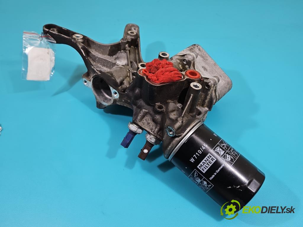 Audi A4 B8 2007-2015 2.0 TFSI 211KM automatic 155 kW 1984 cm3 5- Základ: filtra olej: 06J903143AK (Kryty filtrů oleje)