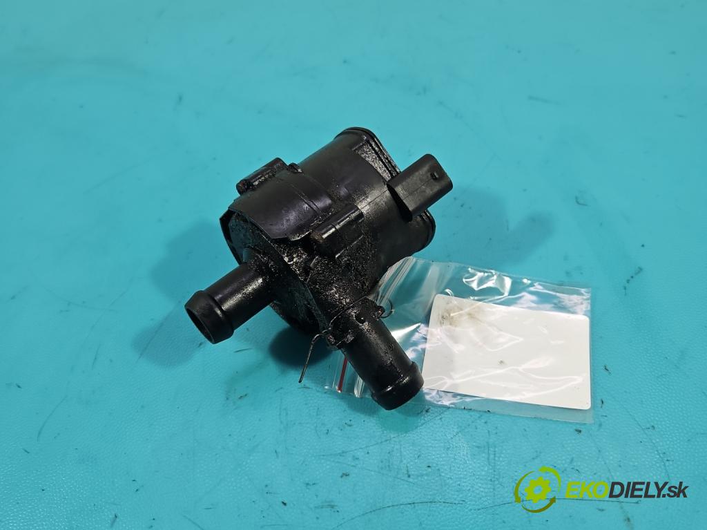 Hyundai I40 1.7 crdi 141 HP manual 104 kW 1685 cm3 5- Mřížka: kúrenia stredová 740-3Z000 (Mriežka kúrenia (fukár))