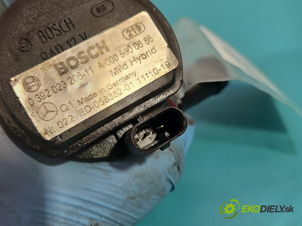 Hyundai I40 1.7 crdi 141 HP manual 104 kW 1685 cm3 5- Mřížka: kúrenia stredová 740-3Z000 (Mriežka kúrenia (fukár))