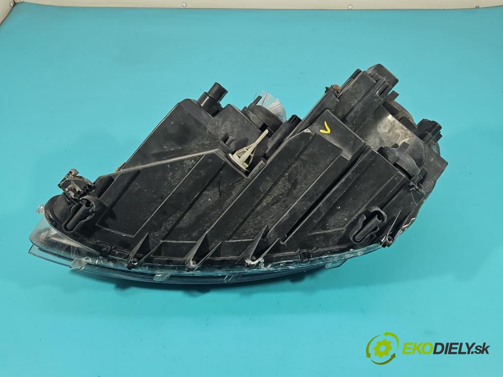 Seat Alhambra II 2010-2020 2.0 tdi 116 HP manual 85 kW 1968 cm3 5- Reflektor: pravý 7N5941006F (Svetlo predné pravé)