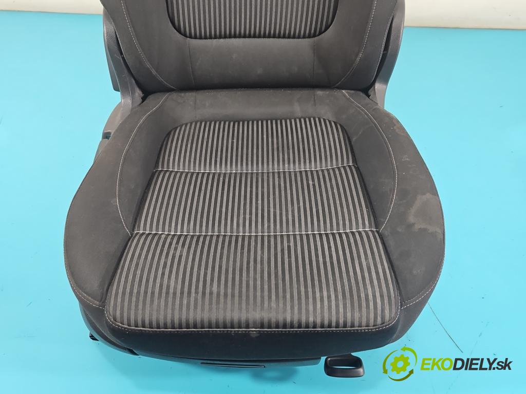 Seat Alhambra II 2010-2020 2.0 tdi 116 HP manual 85 kW 1968 cm3 5- Sedačka pravý  (Sedačka, sedadlo)