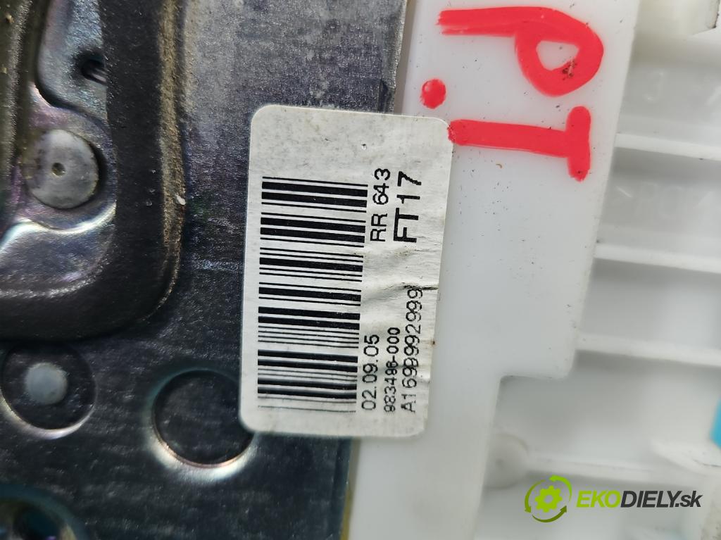 Mercedes B W245 2005-2011 2.0 cdi 140 hp automatic 103 kW 1992 cm3 5- zámek zadní pravý 1697302235