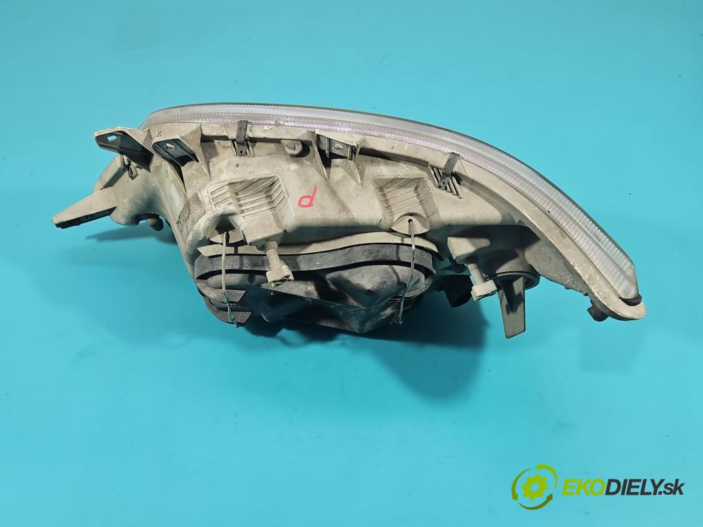 Mercedes Sprinter I 1995-2006 2,2.0 cdi 82 HP manual 60 kW 2148 cm3 5- Reflektor: pravý  (Svetlo predné pravé)