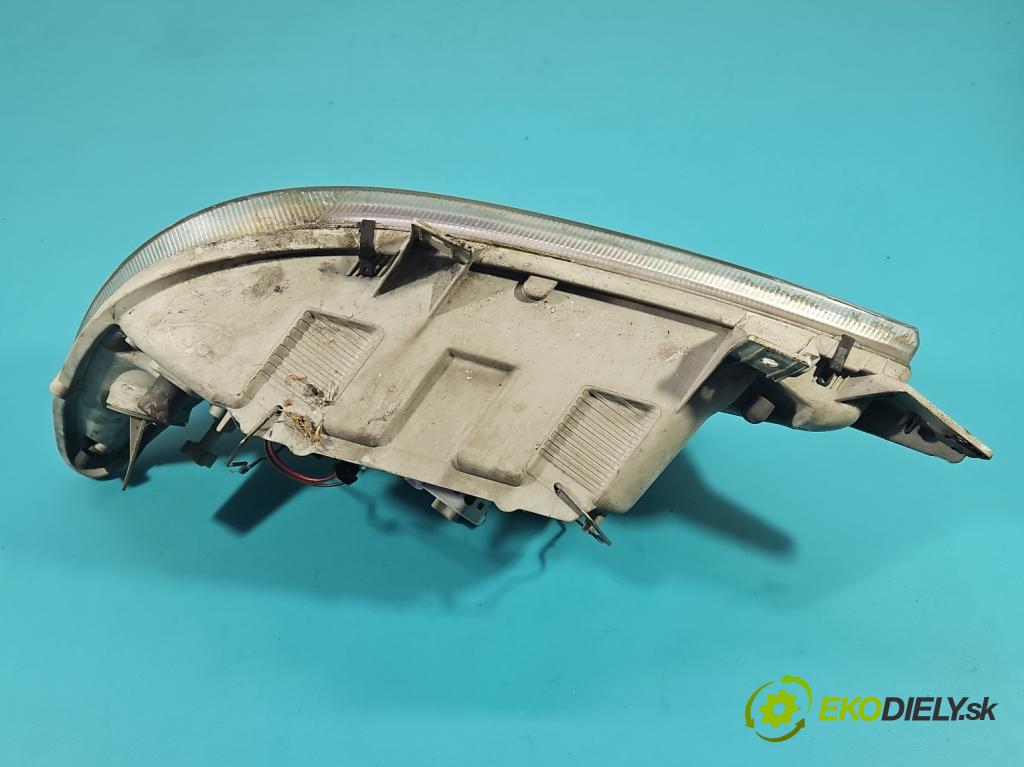 Mercedes Sprinter I 1995-2006 2,2.0 cdi 82 HP manual 60 kW 2148 cm3 5- Reflektor: pravý  (Svetlo predné pravé)