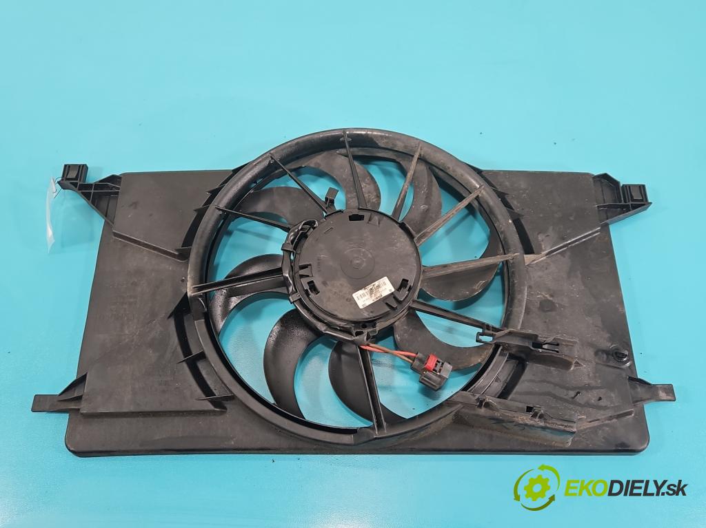 Ford Focus Mk3 2010-2018 1.6 16V 105 HP manual 77 kW 1596 cm3 5- Ventilátor chladiča 0130308447