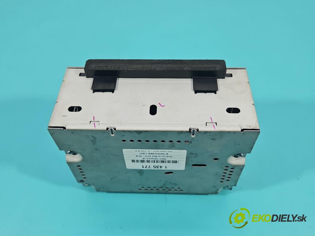 Ford Focus Mk3 2010-2018 1.6 16V 105 HP manual 77 kW 1596 cm3 5- Radio originál BM5T-18C815-DF