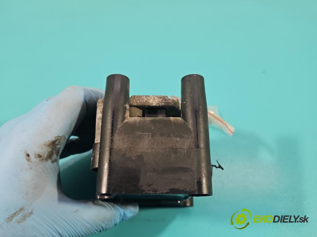 Audi A3 8L 1996-2003 1.6 SR 101 HP manual 74 kW 1595 cm3 3- cievka zapaľovacia  (Zapaľovacia cievka)