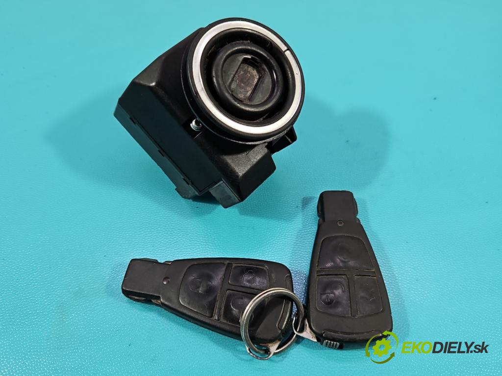 Mercedes E W210 1995-2002 2.2 cdi 125 HP manual 92 kW 2151 cm3 4- Spínačka 2105450008 (Spínacia skrinka)