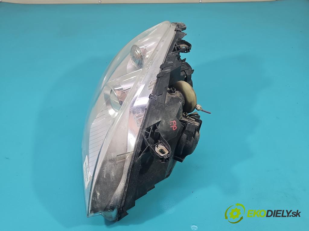 Mercedes B W245 2005-2011 2.0 cdi 140 HP automatic 103 kW 1992 cm3 5- Reflektor: pravý A1698201861 (Svetlo predné pravé)