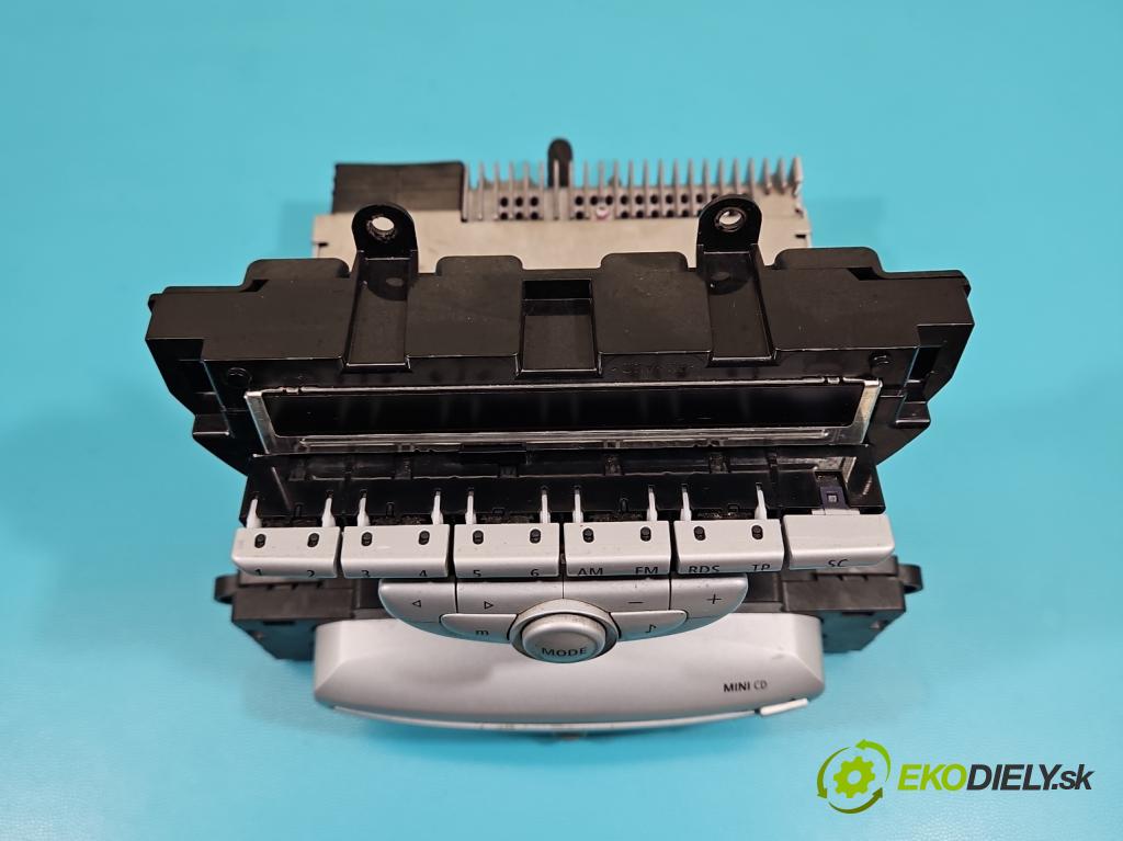 Mini One II 2006-2013 1.4 16V 95 HP manual 70 kW 1397 cm3 3- Radio originál 3454566
