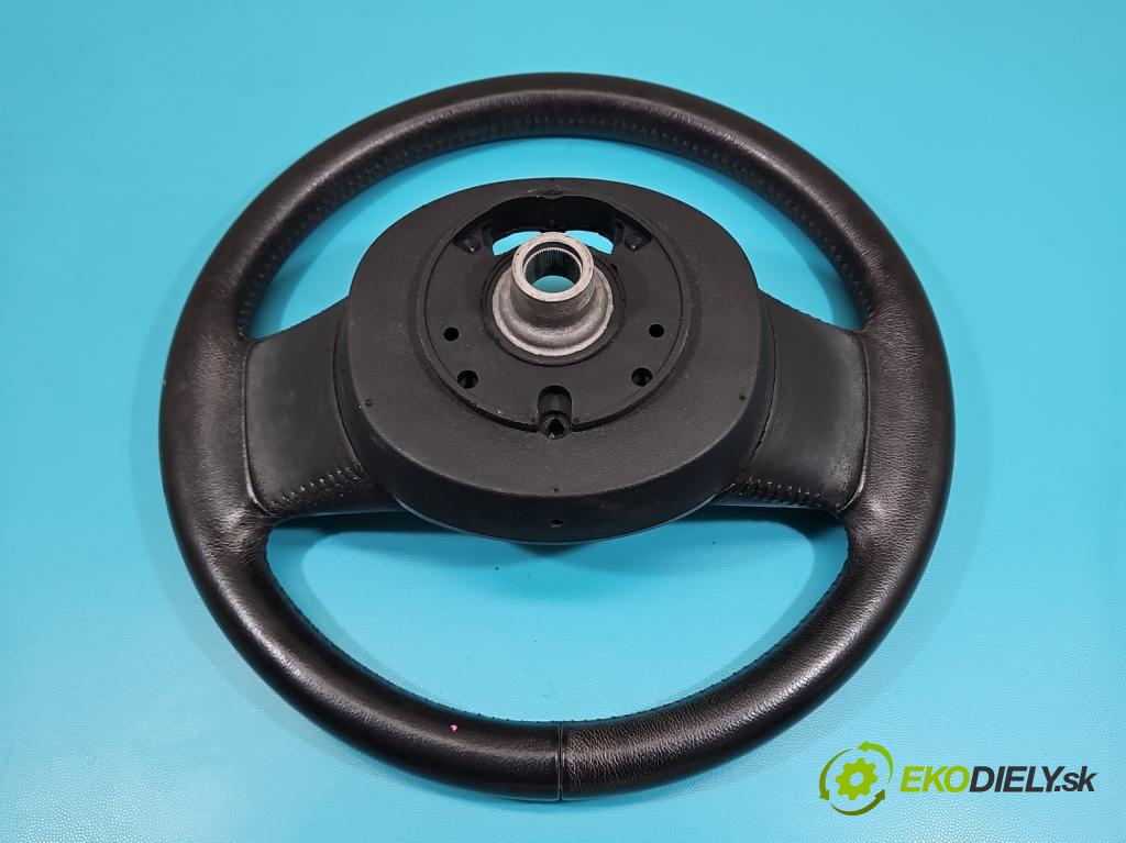 Mini One II 2006-2013 1.4 16V 95 HP manual 70 kW 1397 cm3 3- volant  (Volant)