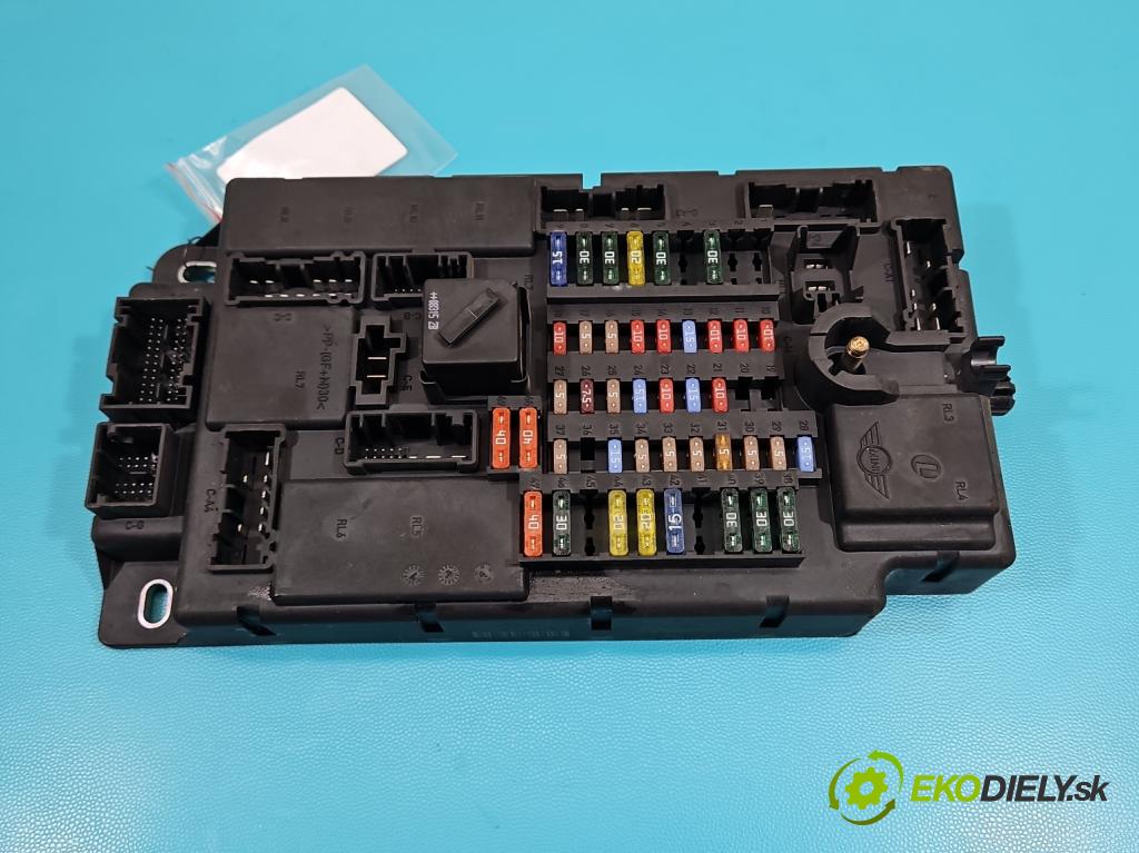 Mini One II 2006-2013 1.4 16V 95 hp manual 70 kW 1397 cm3 3- skříňka pojistková 3453736 (Pojistkové skříňky)