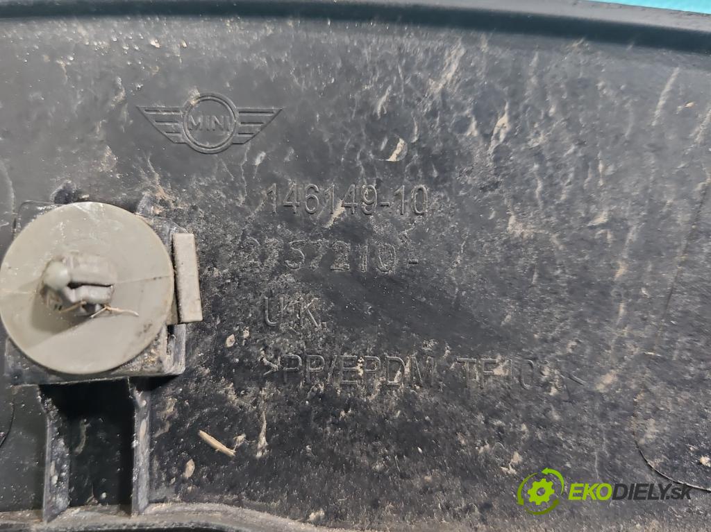 Mini One II 2006-2013 1.4 16V 95 hp manual 70 kW 1397 cm3 3- lišta blatník: přední pravé 146149-10