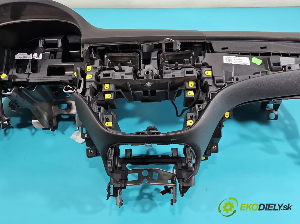 Opel Corsa E 2014-2019 1.4 16V 75 HP manual 55 kW 1398 cm3 3- kokpit,pristrojová doska rozdeľovacia