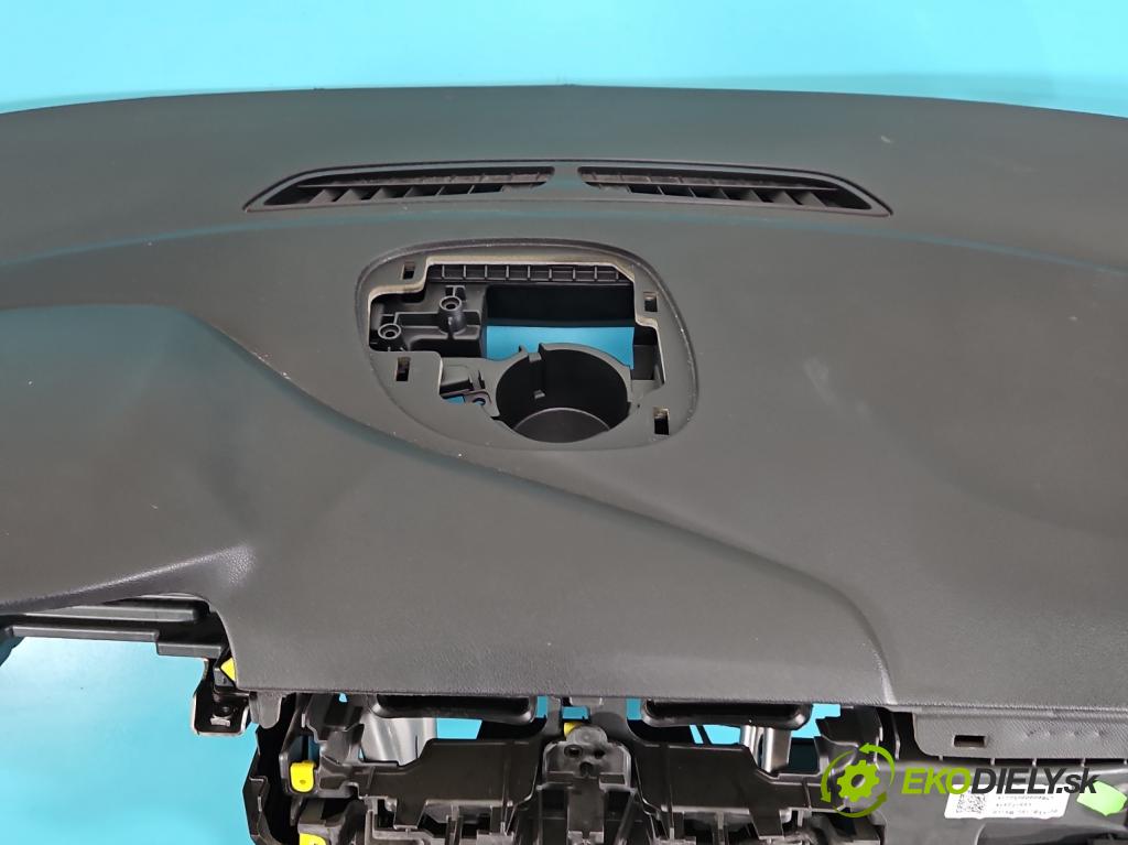 Opel Corsa E 2014-2019 1.4 16V 75 HP manual 55 kW 1398 cm3 3- kokpit,pristrojová doska rozdeľovacia