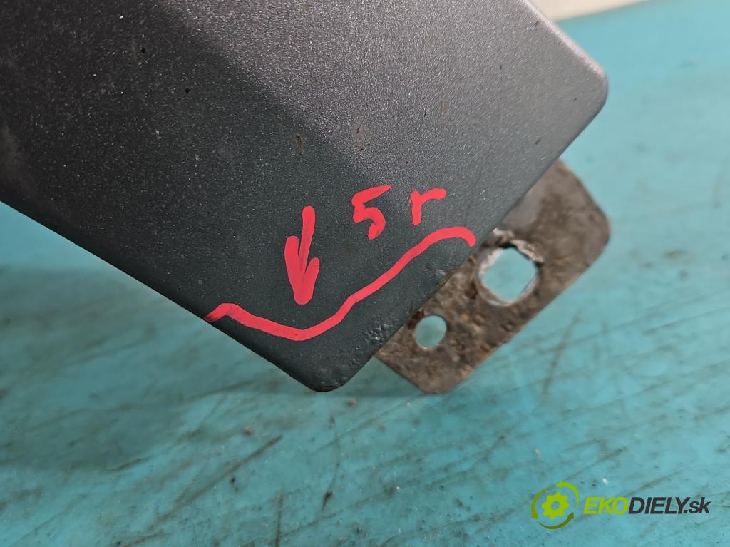 Mercedes B W245 2005-2011 2.0 cdi 140 hp automatic 103 kW 1992 cm3 5- blatnik přední levý  (Predné ľavé)