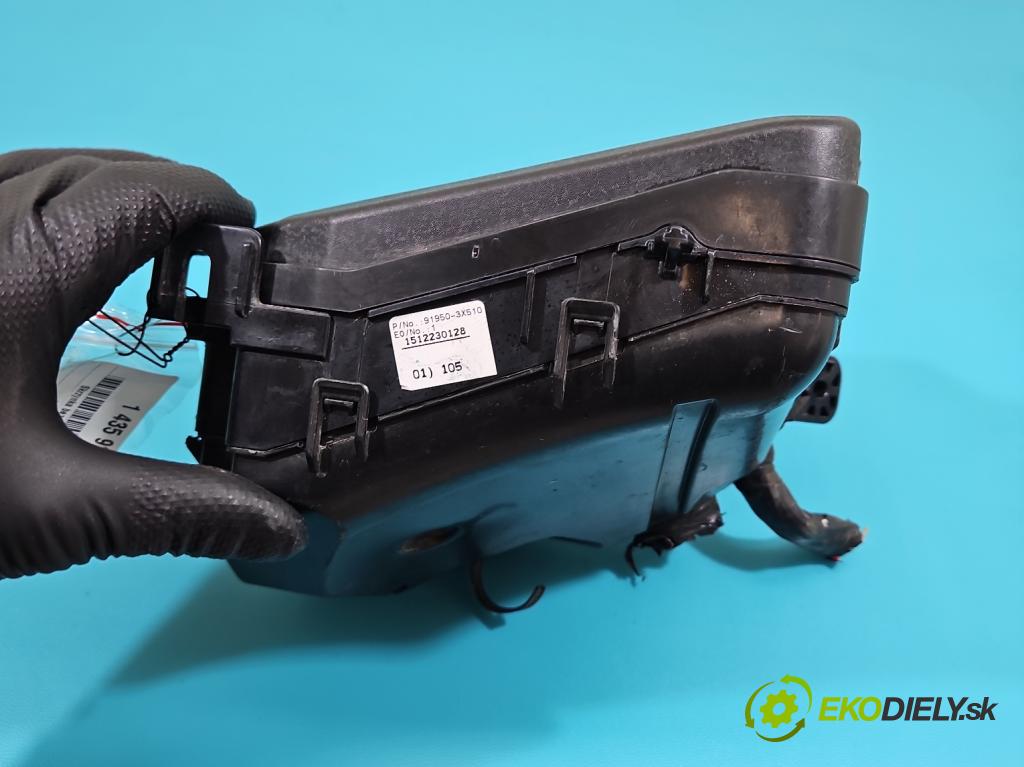 Hyundai I40 1.7 crdi 141 hp manual 104 kW 1685 cm3 5- skříňka pojistková 91951-3X160 (Pojistkové skříňky)