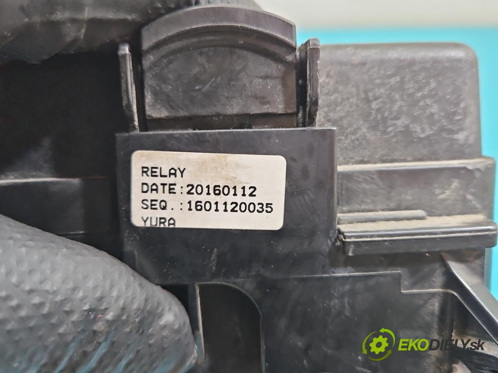 Hyundai I40 1.7 crdi 141 hp manual 104 kW 1685 cm3 5- skříňka pojistková 91951-3X160 (Pojistkové skříňky)