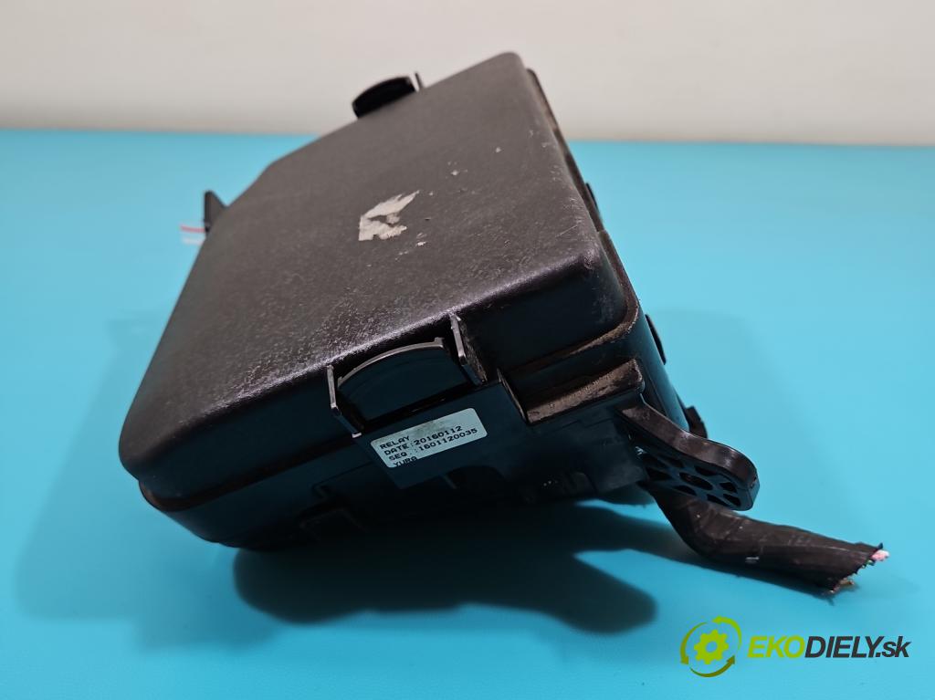 Hyundai I40 1.7 crdi 141 hp manual 104 kW 1685 cm3 5- skříňka pojistková 91951-3X160 (Pojistkové skříňky)