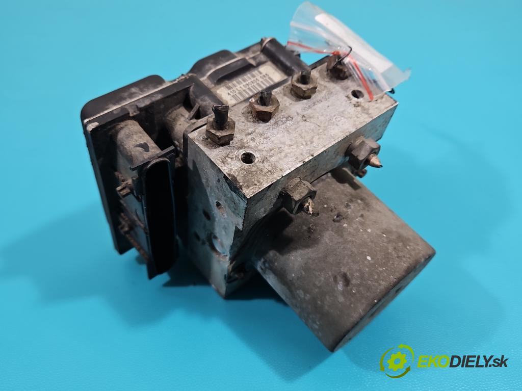 Mercedes B W245 2005-2011 2.0 cdi 140 HP automatic 103 kW 1992 cm3 5- čerpadlo abs 0265950322 (Pumpa ABS)