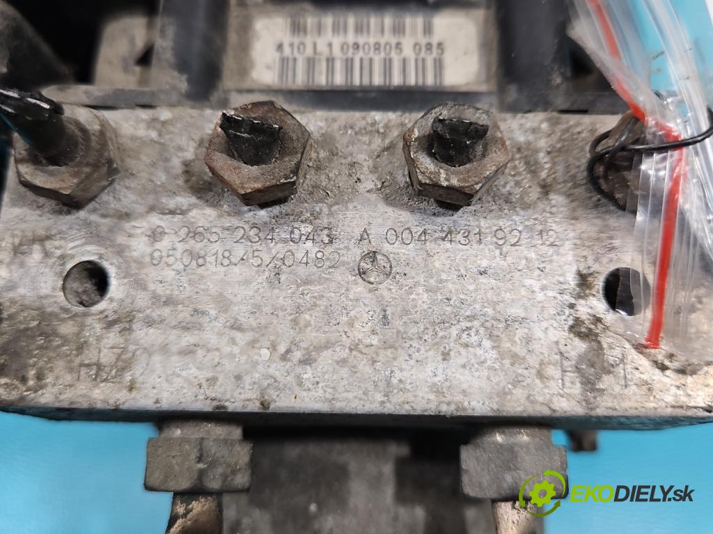 Mercedes B W245 2005-2011 2.0 cdi 140 HP automatic 103 kW 1992 cm3 5- čerpadlo abs 0265950322 (Pumpa ABS)