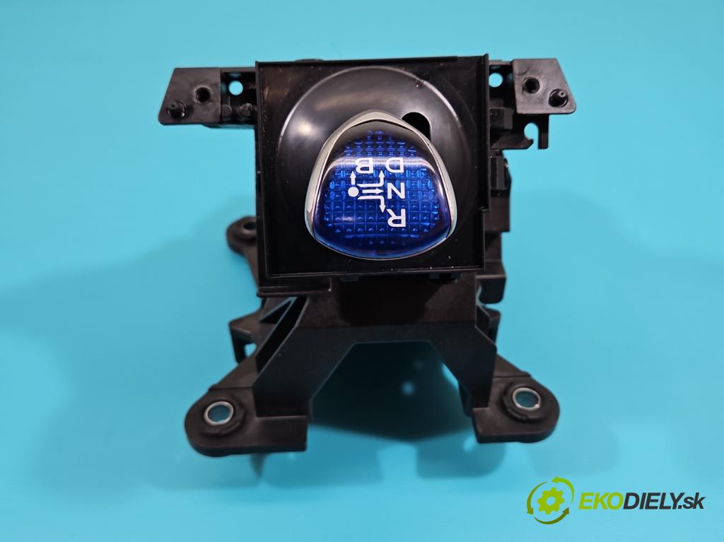 Toyota Auris I 2006-2013 1.8 16V 99 HP automatic 73 kW 1798 cm3 5- Páka: Změny: stupeň,rýchlosť  (Rýchlostná páka (kulisa))