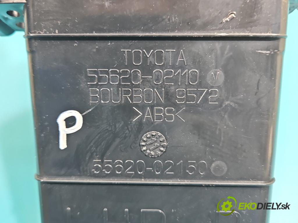 Toyota Auris I 2006-2013 1.8 16V 99 HP automatic 73 kW 1798 cm3 5- Rukojeť: na nápoje: 55620-02150 (Držiak (úchyt) na nápoje)