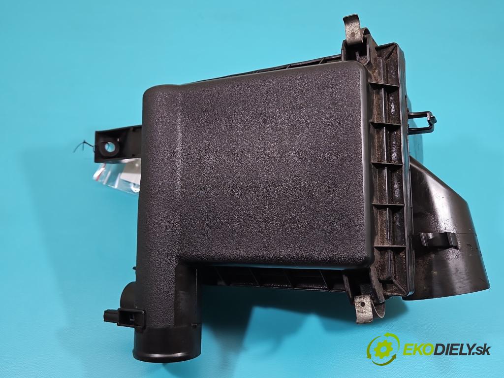Toyota Auris I 2006-2013 1.8 16V 99 hp automatic 73 kW 1798 cm3 5- obal filtra vzduchu 17812-37030 (Kryty filtrů)