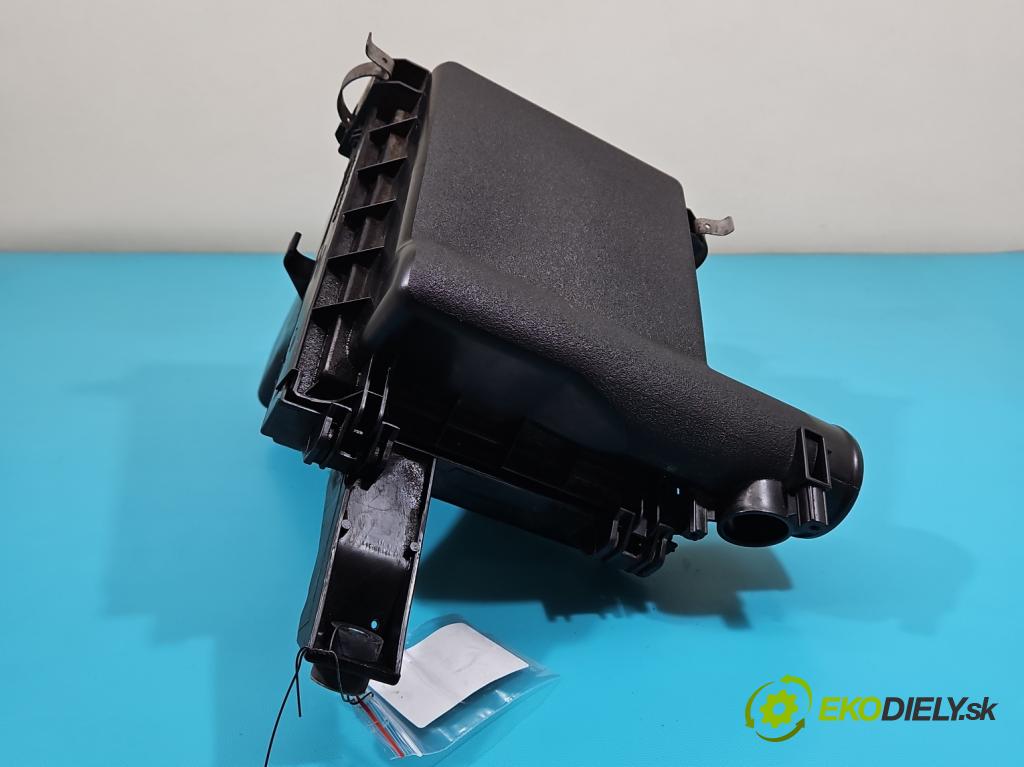 Toyota Auris I 2006-2013 1.8 16V 99 hp automatic 73 kW 1798 cm3 5- obal filtra vzduchu 17812-37030 (Kryty filtrů)