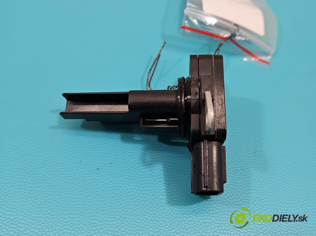 Toyota Auris I 2006-2013 1.8 16V 99 HP automatic 73 kW 1798 cm3 5- průtokoměr: 22204-28010 (Váha vzduchu)