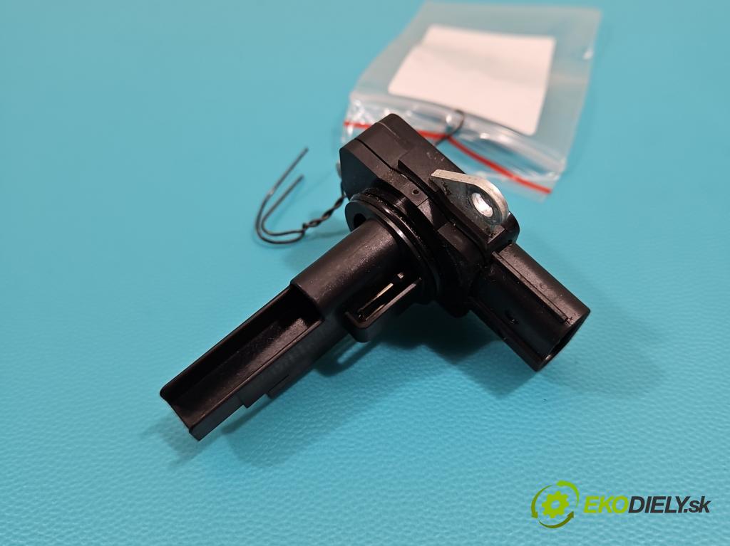 Toyota Auris I 2006-2013 1.8 16V 99 HP automatic 73 kW 1798 cm3 5- průtokoměr: 22204-28010 (Váha vzduchu)