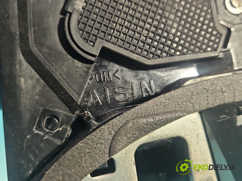 Toyota Auris I 2006-2013 1.8 16V 99 hp automatic 73 kW 1798 cm3 5- zámek zadní levý